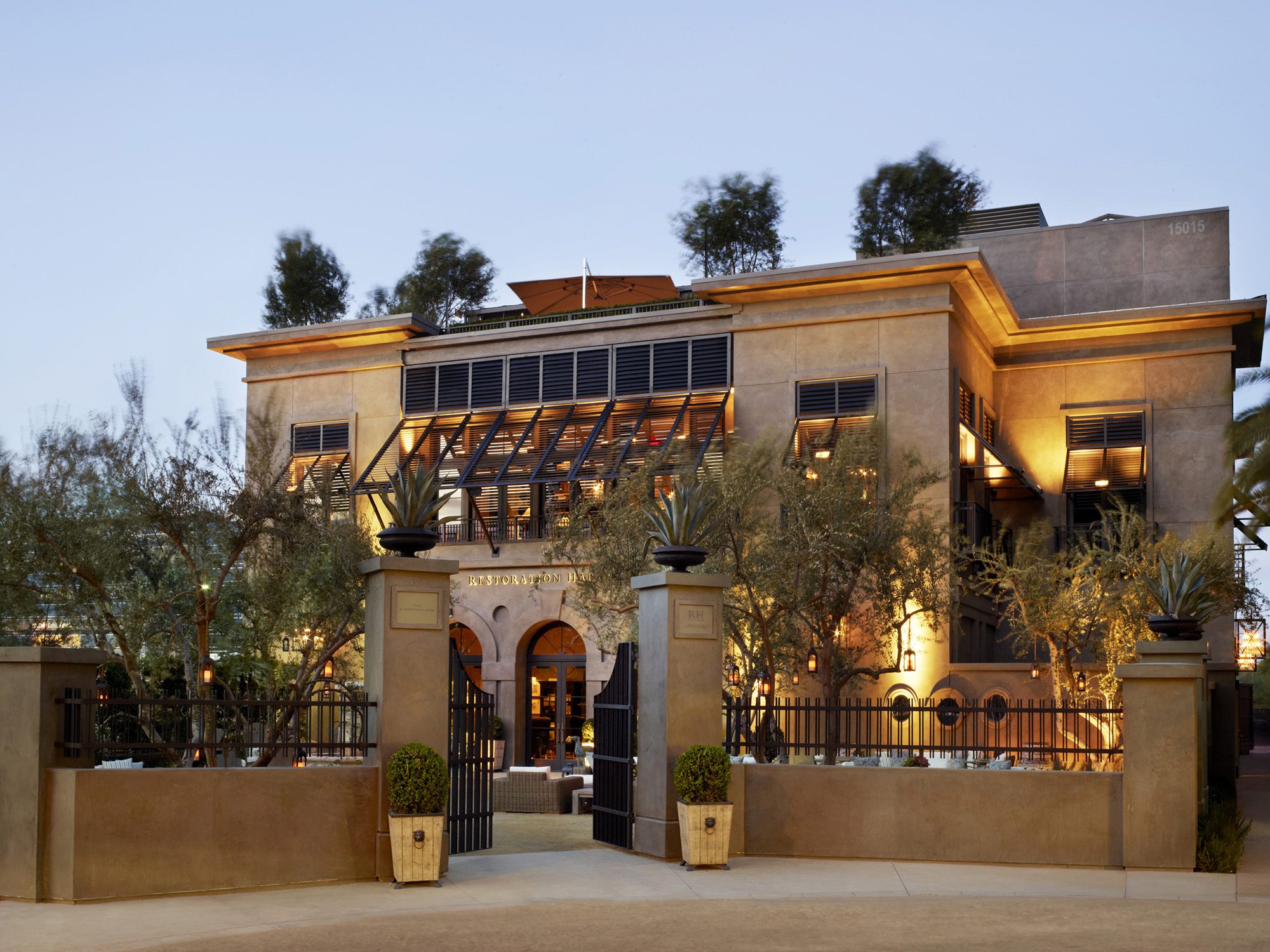 Restoration Hardware Nelsen Partners Architects